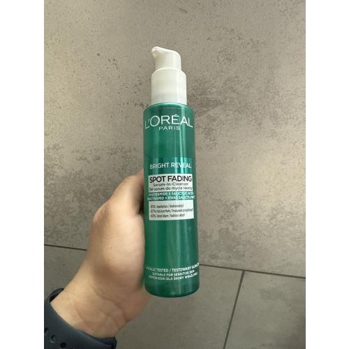 L'Oreal Paris Bright Reveal, Spot Fading Serum-in-Cleanser (Żel-serum do mycia twarzy) - opinie | zdjęcie do recenzji od Nata_be
