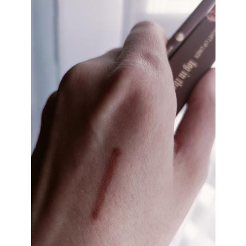 Bell Bell x Fog in The Garden, Velvet Lip Liner (Konturówka do ust) - opinie | zdjęcie do recenzji od zcosmetica_me - 2