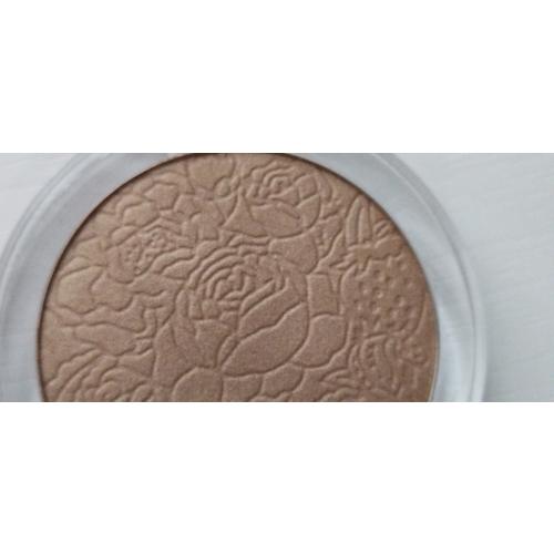 Bell Bell x Fog in The Garden, Sunkissed Velvet Bronzer (Rozświetlający bronzer do twarzy) - opinie | zdjęcie do recenzji od Takwspominajka - 4