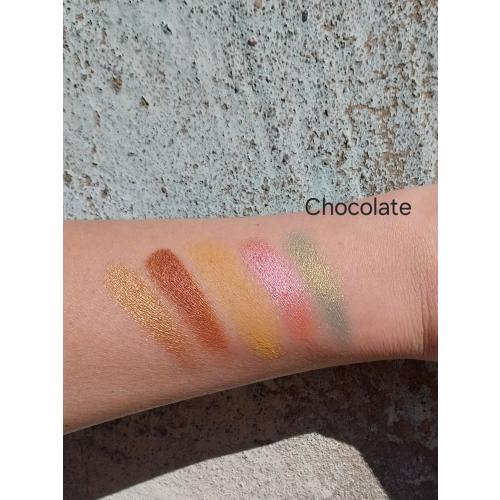 I Heart Revolution Easter Egg Chocolate Face and Shadow Palette (Paleta do makijażu) - opinie | zdjęcie do recenzji od Smerfeta83 - 1