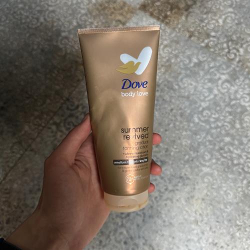 Dove Body Love, Summer Revived (Balsam do ciała z samoopalaczem (nowa wersja)) - opinie | zdjęcie do recenzji od Bea_1