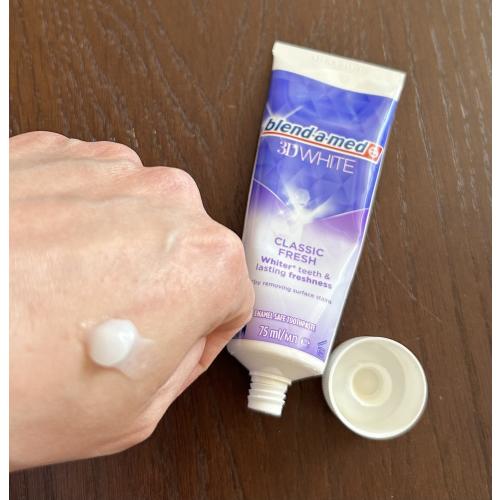 Blend - a - med 3D White Classic Fresh Toothpaste (Pasta do zębów) - opinie | zdjęcie do recenzji od Magnolia001 - 2