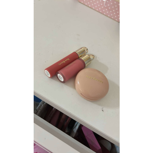 Rare Beauty Soft Pinch Liquid Blush (Płynny róż do policzków) - opinie | zdjęcie do recenzji od juliadesigns