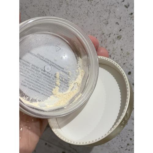 Eveline Cosmetics Wonder Match, Translucent Loose Setting Powder with Amethyst Dust (Puder utrwalający z ametystowym pyłkiem) - opinie | zdjęcie do recenzji od onlydreams3 - 2