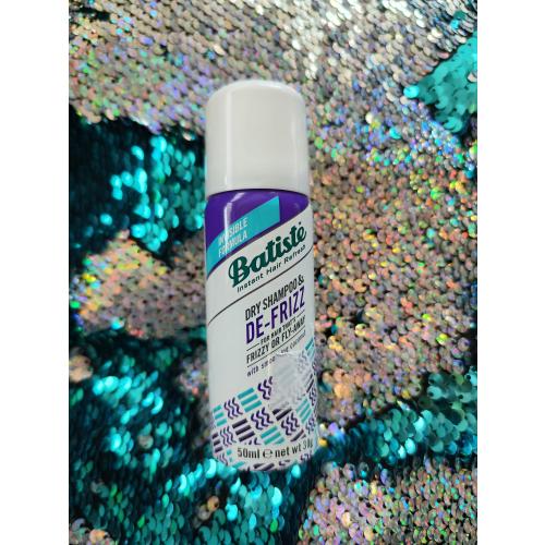 Batiste Dry Shampoo & De-Frizz (Suchy Szampon z wygładzającym kokosem) - opinie | zdjęcie do recenzji od Afee_lari - 2