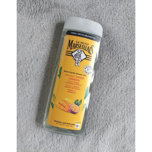 Le Petit Marseillais Extra Gentle Shower Gel Organic Mango & Passion (Żel pod prysznic `Bio mango i marakuja`) - opinie | zdjęcie do recenzji od Sugary