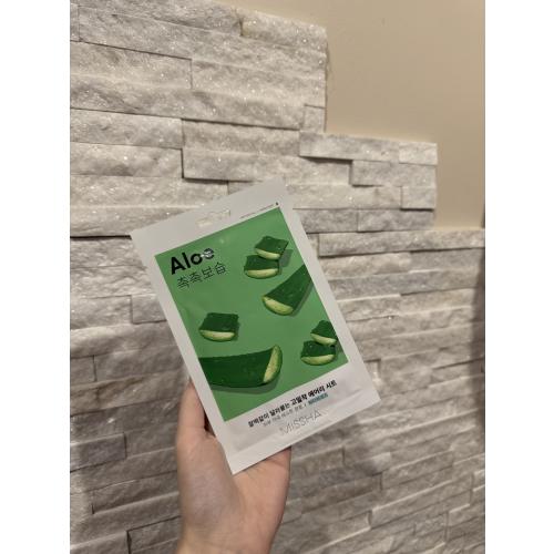 Missha Airy Fit, Face Mask Aloe (Nawilżająco-uelastyczniająca maseczka w płachcie z ekstraktem z aloesu) - opinie | zdjęcie do recenzji od IvanaLi