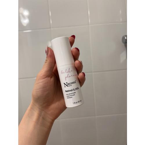 Nacomi Next Lvl, Be Like Phoenix Retinol 0,25% Serum (Serum z retinolem 0,25%) - opinie | zdjęcie do recenzji od Juliettejuliejul