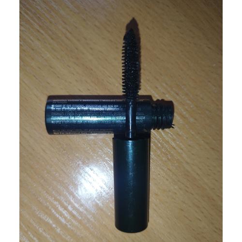 Clinique High Impact Mascara (Tusz pogrubiający, wydłużający i podkręcający) - opinie | zdjęcie do recenzji od Ang_89 - 1