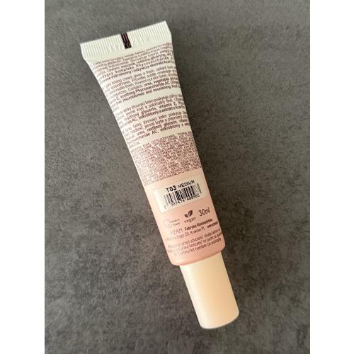 Hean Tone Up Cream SPF15 (Tonujący krem do twarzy SPF15) - opinie | zdjęcie do recenzji od Idealna_cera - 2