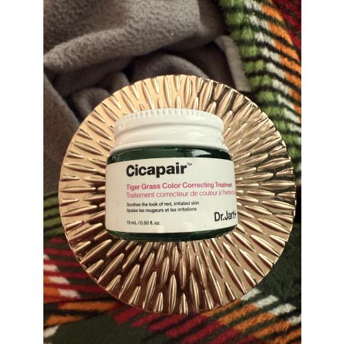 Dr. Jart+ Cicapair Tiger Grass Color Correcting Treatment (Pielęgnacja korygująca zaczerwienienia) - opinie | zdjęcie do recenzji od Urodometr - 1