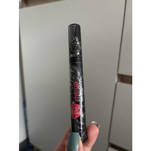 Eveline Cosmetics Mega Size Lashes Mascara (Tusz do rzęs) - opinie | zdjęcie do recenzji od Zuriee_beauty