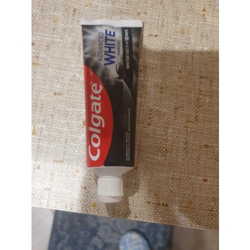 Colgate Advanced White Charcoal, Pasta do zębów - opinie | zdjęcie do recenzji od Mona260676