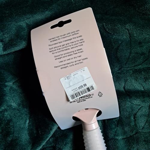Swissco Pro Gel Grip, Vented Paddle Brush (Szczotka do włosów z uchwytem żelowym i wentylacją) - opinie | zdjęcie do recenzji od AnaSky - 2