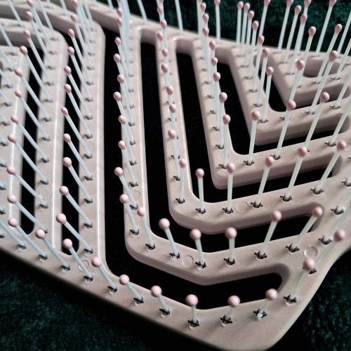 Swissco Pro Gel Grip, Vented Paddle Brush (Szczotka do włosów z uchwytem żelowym i wentylacją) - opinie | zdjęcie do recenzji od AnaSky - 3