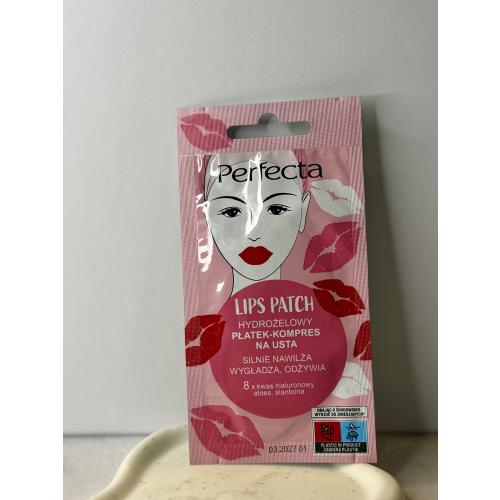 Perfecta Lips Patch, Hydrożelowy płatek-kompres na usta - opinie | zdjęcie do recenzji od salandrynka