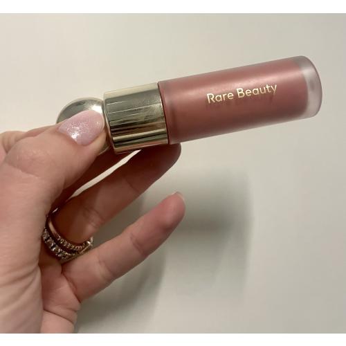 Rare Beauty Soft Pinch Liquid Blush (Płynny róż do policzków) - opinie | zdjęcie do recenzji od gabaxoxo