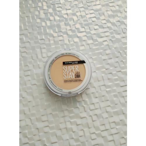 Maybelline New York Superstay, 24H Hybrid Powder - Foundation (Podkład w pudrze) - opinie | zdjęcie do recenzji od Avesammael - 1