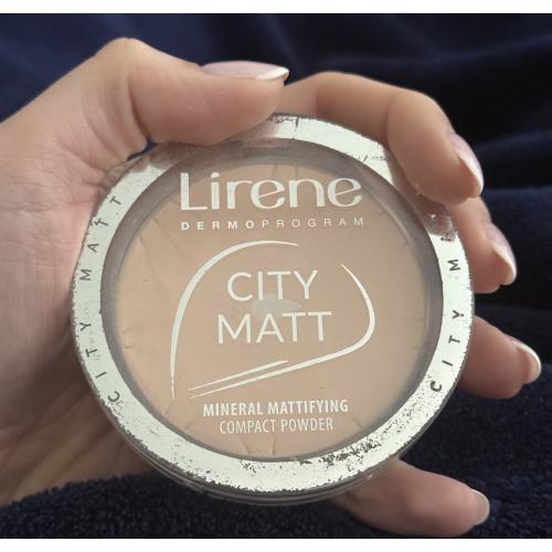 Lirene Dermoprogram City Matt, Mineral Mattifying Compact Powder (Mineralny puder matujący do twarzy) - opinie | zdjęcie do recenzji od gabaxoxo