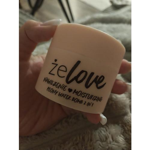 Floslek żeLove, Moisturizing PeonyWater Bomb 2 in 1 (Nawilżający żel do pielęgnacji twarzy, szyi i dekoltu) - opinie | zdjęcie do recenzji od MagdalenaK74