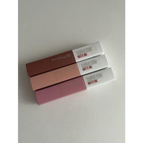 Maybelline New York SuperStay, Matte Ink (Długotrwała szminka w płynie) - opinie | zdjęcie do recenzji od juliadesigns