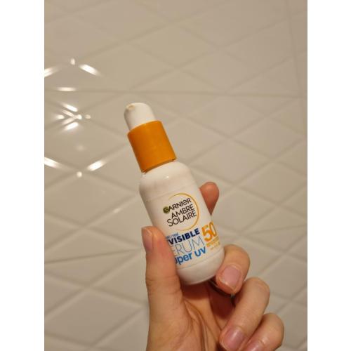 Garnier Ambre Solaire, Invisible Serum Super UV SPF50+ (Ochronne serum do twarzy SPF25+) - opinie | zdjęcie do recenzji od xxklauduska