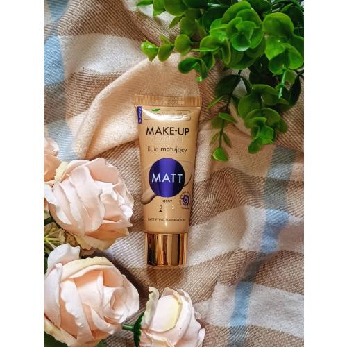 Bielenda Make-Up Academie, Matt, Naturalny fluid matujący - opinie | zdjęcie do recenzji od Navia11