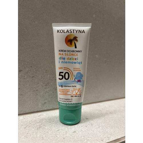 Kolastyna Krem ochronny na słońce dla dzieci i niemowląt wysoko wodoodporny SPF50 (nowa wersja) - opinie | zdjęcie do recenzji od KarolinaKasp19 - 1