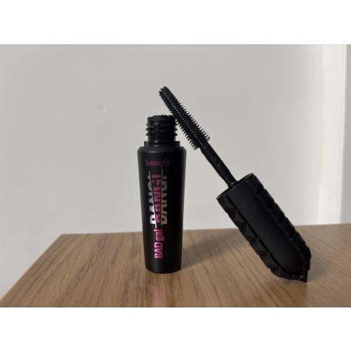 BeneFit BADgal BANG! Mascara (Maskara zwiększająca objętość rzęs) - opinie | zdjęcie do recenzji od KarolinaKasp19 - 3