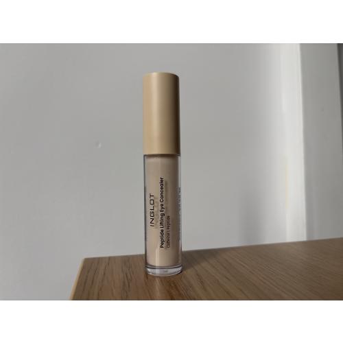 Inglot Peptide Lifting Eye Concealer (Liftingujący korektor pod oczy z peptydami) - opinie | zdjęcie do recenzji od KarolinaKasp19 - 1