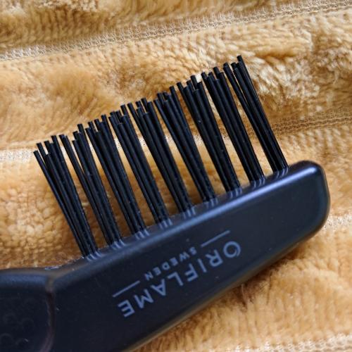 Oriflame Urządzenie do czyszczenia szczotek StylerPRO - opinie | zdjęcie do recenzji od AnaSky - 1