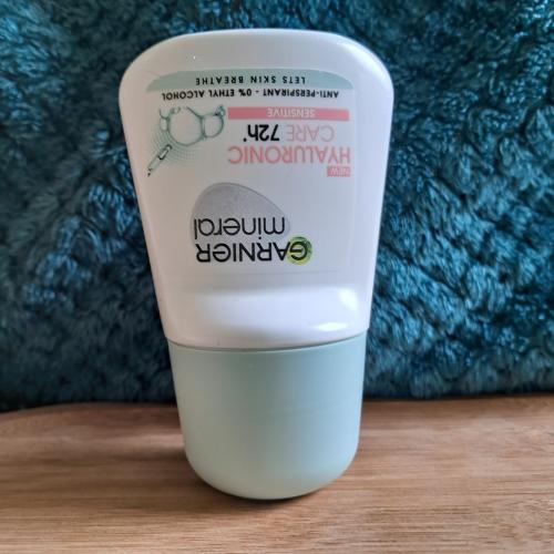Garnier Mineral, Antiperspirant Roll-on 72H Hyaluronic Care (Antyperspirant w kulce dla kobiet z kwasem hialuronowym) - opinie | zdjęcie do recenzji od AnaSky - 2