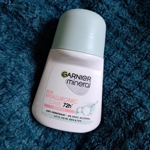 Garnier Mineral, Antiperspirant Roll-on 72H Hyaluronic Care (Antyperspirant w kulce dla kobiet z kwasem hialuronowym) - opinie | zdjęcie do recenzji od AnaSky - 4