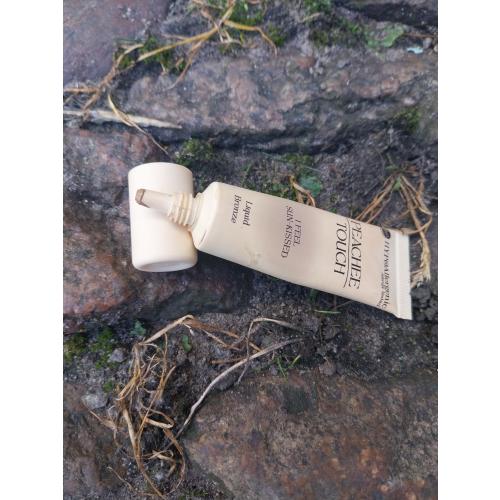 Bell HYPOAllergenic x Peachee Touch Liquid Bronze (Płynny bronzer do twarzy) - opinie | zdjęcie do recenzji od Smerfeta83 - 3