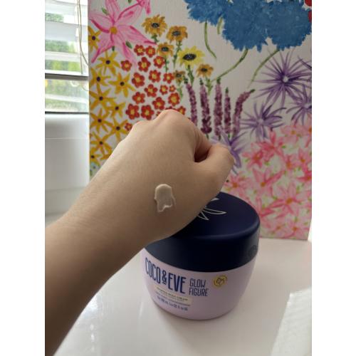 Coco & Eve Glow Figure Body Moisture Whip (Ultra odżywczy balsam do ciała) - opinie | zdjęcie do recenzji od KarolinaKasp19 - 3