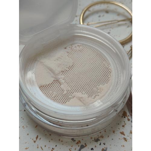 Douglas Collection Make-Up Skin Augmenting Glow Powder Loose (Rozświetlający puder do twarzy) - opinie | zdjęcie do recenzji od Amesia181