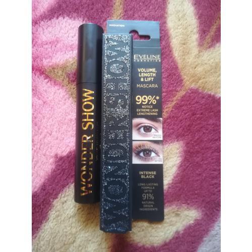 Eveline Cosmetics Wonder Show, Volume, Length & Lift Mascara (Tusz do rzęs pogrubiająco-wydłużająco-liftingujący) - opinie | zdjęcie do recenzji od Gabinaczasie