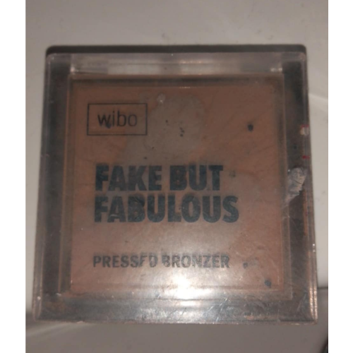 Wibo Fake But Fabulous Bronzer (Bronzer do twarzy) - opinie | zdjęcie do recenzji od Barbra61