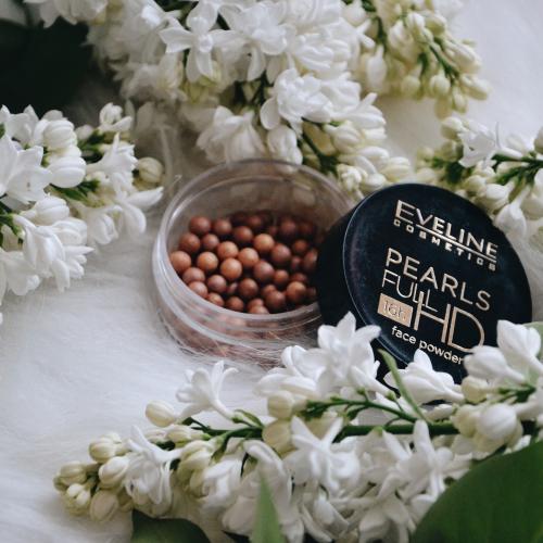 Eveline Cosmetics Full HD, Bronzing Pearls 16h Face Powder (Puder brązujący w perełkach) - opinie | zdjęcie do recenzji od julka_testuje