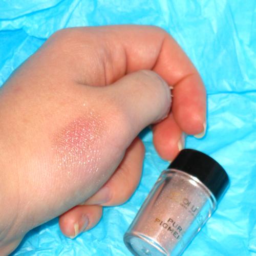 Revolution Beauty (Makeup Revolution) Pure Pigments (Pigment/ Cień sypki) - opinie | zdjęcie do recenzji od kosmetykoholiczka123