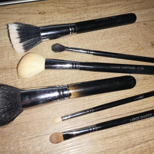 LancrOne Zestaw 12 sztuk pędzli do makijażu, Make-Up Studio professional - opinie | zdjęcie do recenzji od RedTNT