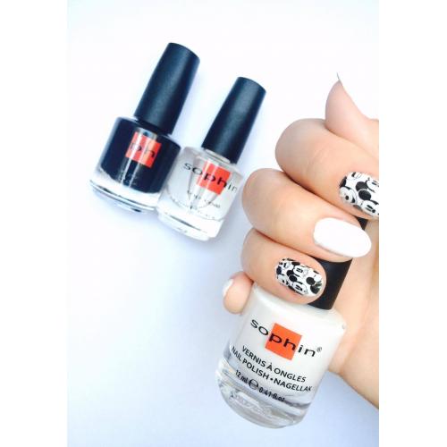 Sophin Vinyl Effect, Nail Polish (Lakier do paznokci z efektem winylu) - opinie | zdjęcie do recenzji od CosmQueen - 1