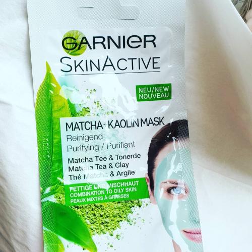 Garnier Skin Active, Purifying, Matcha + Kaolin Mask (Oczyszczająca maseczka z glinką do skóry tłustej i mieszanej) - opinie | zdjęcie do recenzji od Kosmetynka