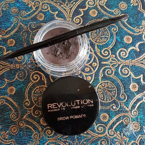 Revolution Beauty (Makeup Revolution) Brow Pomade (Pomada do brwi) - opinie | zdjęcie do recenzji od Iwona_C - 2