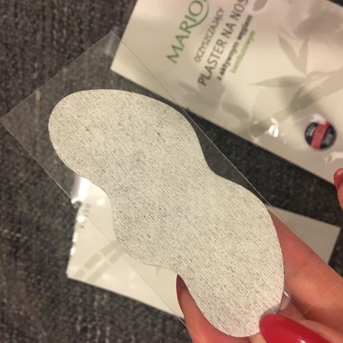 Marion Detox, Active Bamboo Charcoal Nose Pore Strip (Oczyszczający plaster na nos z aktywnym węglem bambusowym) - opinie | zdjęcie do recenzji od GirlEm - 1