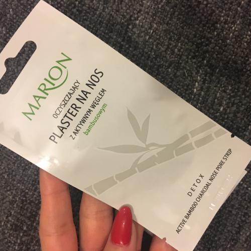 Marion Detox, Active Bamboo Charcoal Nose Pore Strip (Oczyszczający plaster na nos z aktywnym węglem bambusowym) - opinie | zdjęcie do recenzji od GirlEm - 3