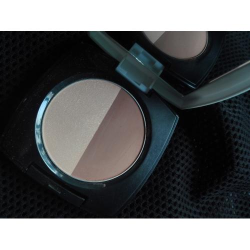 Avon Mark., Contour Duo (Kompakt do konturowania twarzy 2 w 1) - opinie | zdjęcie do recenzji od ev6