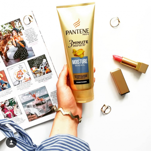 Pantene Moisture Renewal, 3 Minute Miracle Conditioner (Odżywka do włosów suchych i zniszczonych) - opinie | zdjęcie do recenzji od Pannacaroline3110