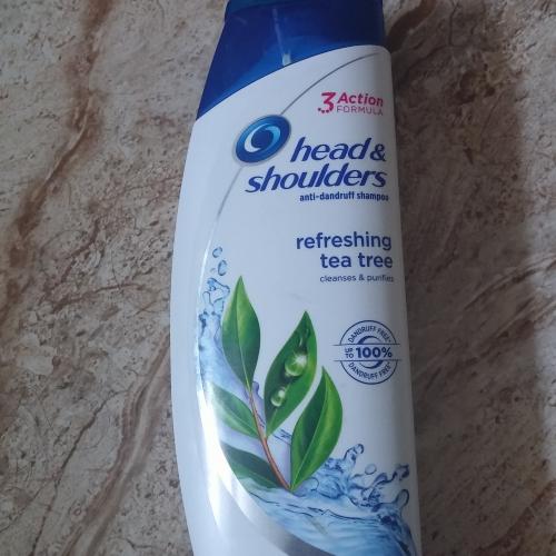 Head & Shoulders Refreshing Tea Tree,  Anti - Dandruff Shampoo (Szampon przeciwłupieżowy) - opinie | zdjęcie do recenzji od miedzia93
