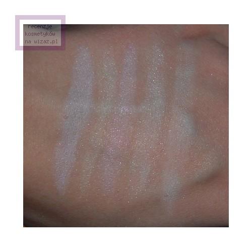 Guerlain Meteorites Pearly White (Pastelowy puder rozświetlający w kulkach - edycja 2009) - opinie | zdjęcie do recenzji od kleopatre - 5